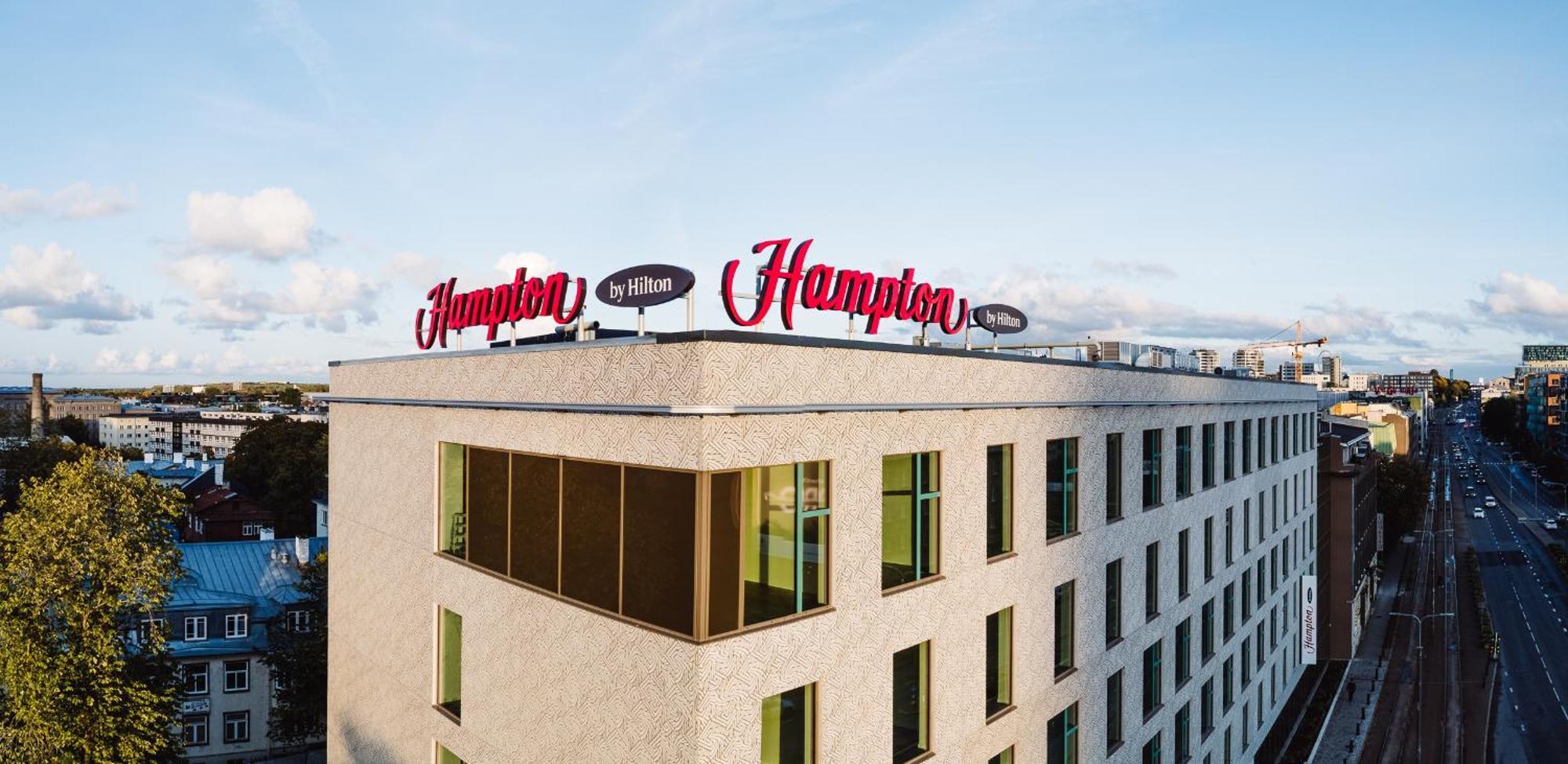 Hampton By Hilton Reval Esterno foto